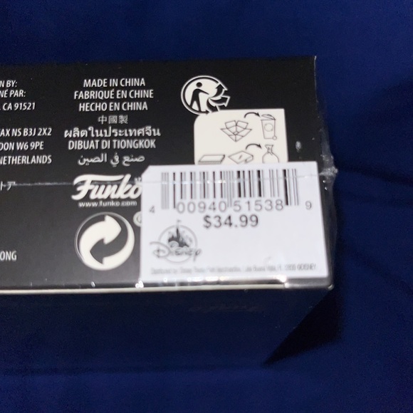 Disney Haunted Mansion Gus Funko Pop! Enamel Pin NEW IN BOX - Glow In The Dark - Picture 8 of 10